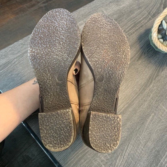 RAG & Co Light Brown Lace Up Zipper Booties 9 - Picture 10 of 11